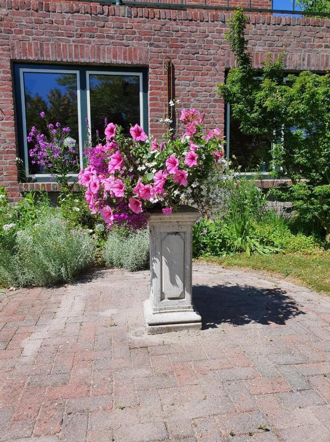 De Vliegende Vlinder Bed & Breakfast Nederweert Bagian luar foto
