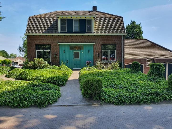 De Vliegende Vlinder Bed & Breakfast Nederweert Bagian luar foto