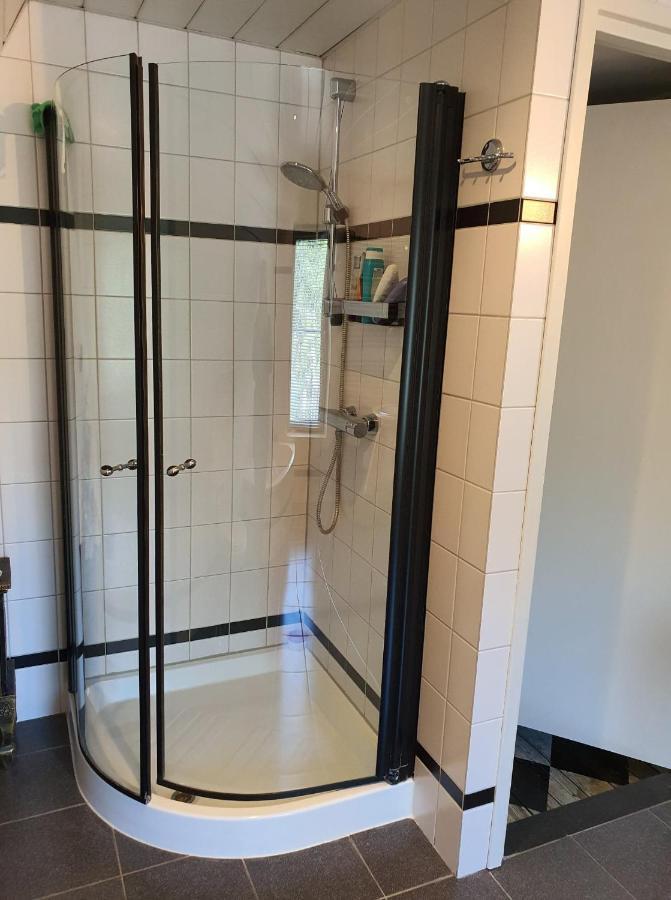 De Vliegende Vlinder Bed & Breakfast Nederweert Bagian luar foto